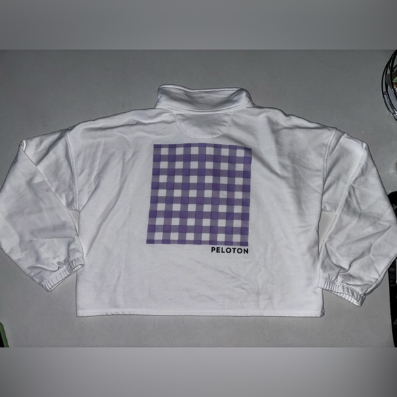 NWOT Peloton Polo Sweatshirt Pullover - Picture 11 of 11